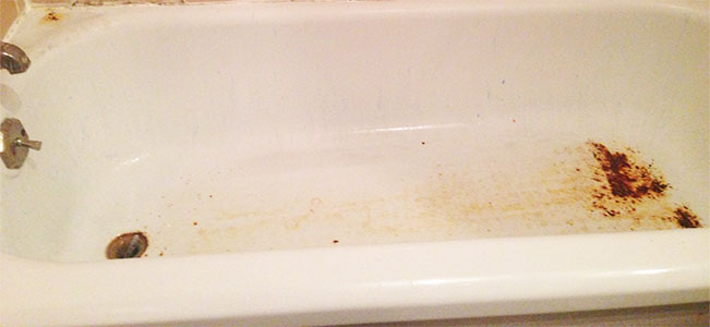 Rusted Bathtub Dirty
